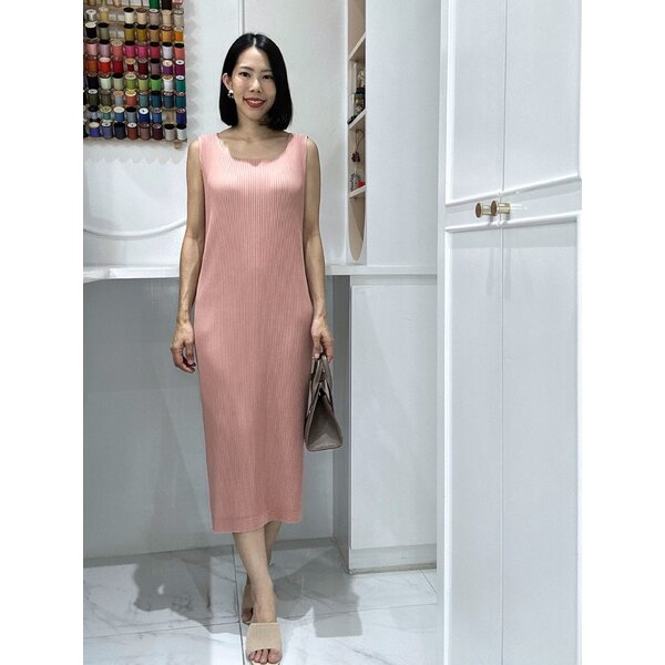 2MUAY รุ่น GJO5266 เดรสพลีทคุณภาพ THICK SLEEVELESS SQUARE NECK PLEATED DRESS 8สี FREE SIZE