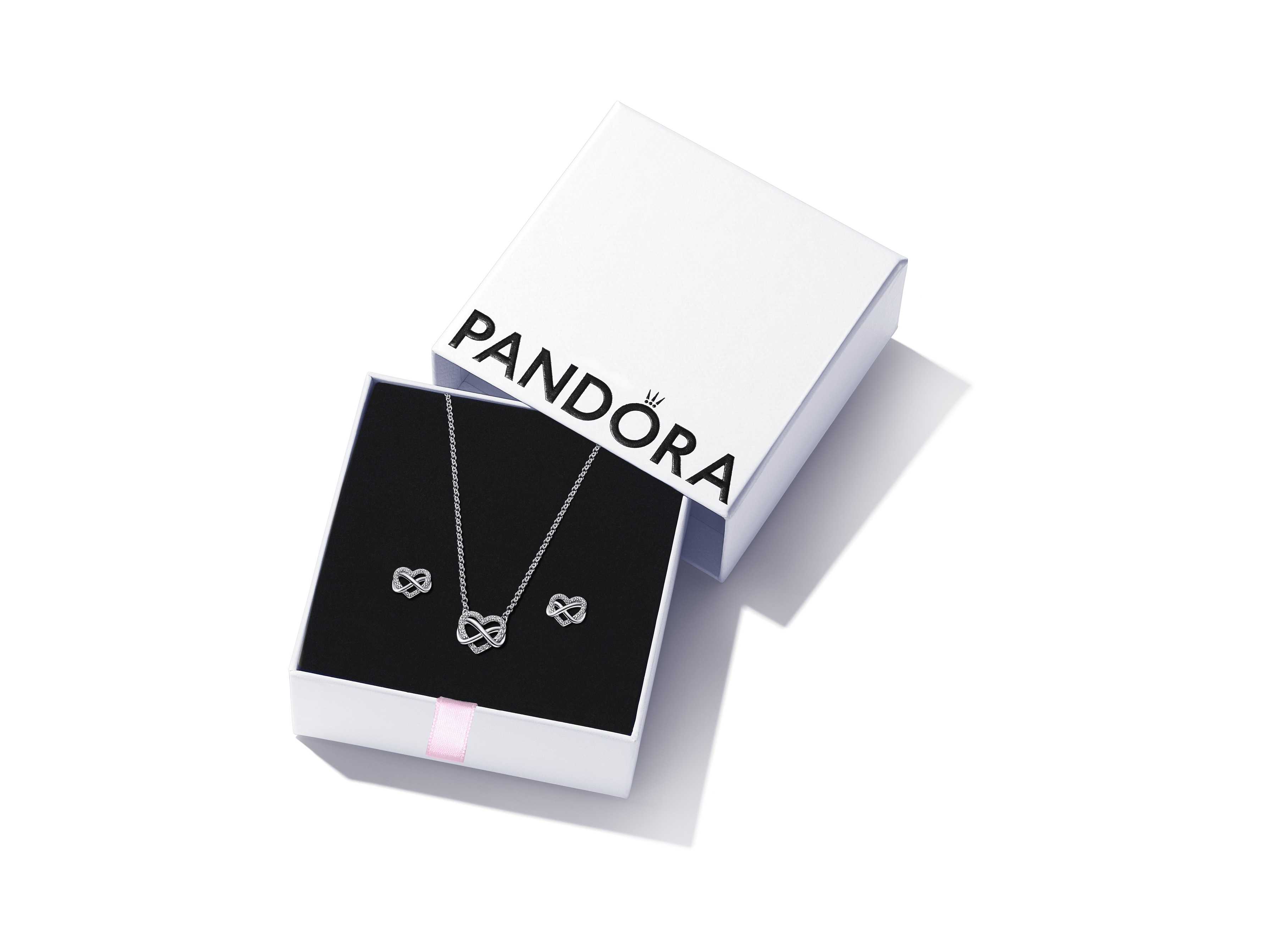 Family Bonds Necklace and Earring Gift Set