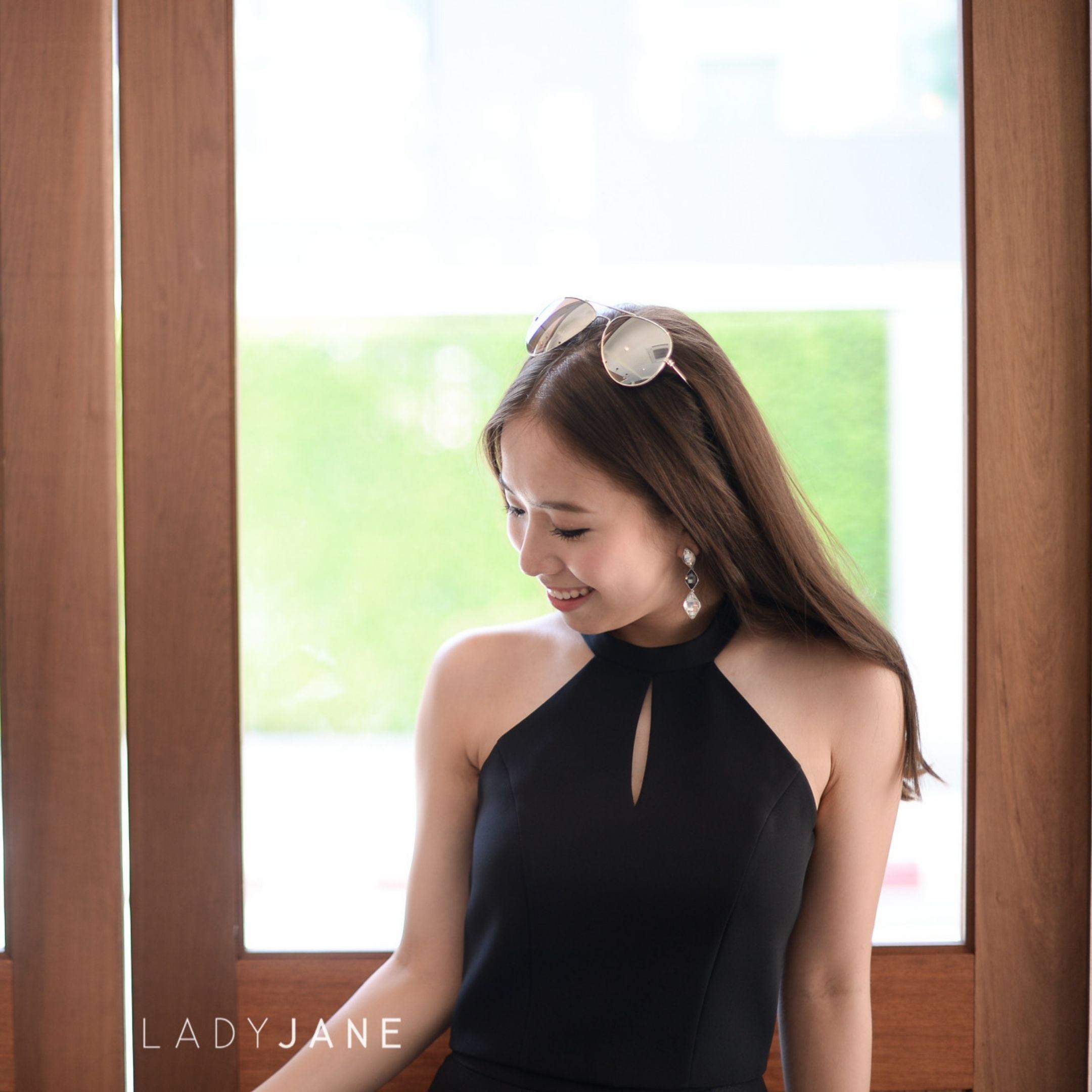 Elly Halterneck Crop