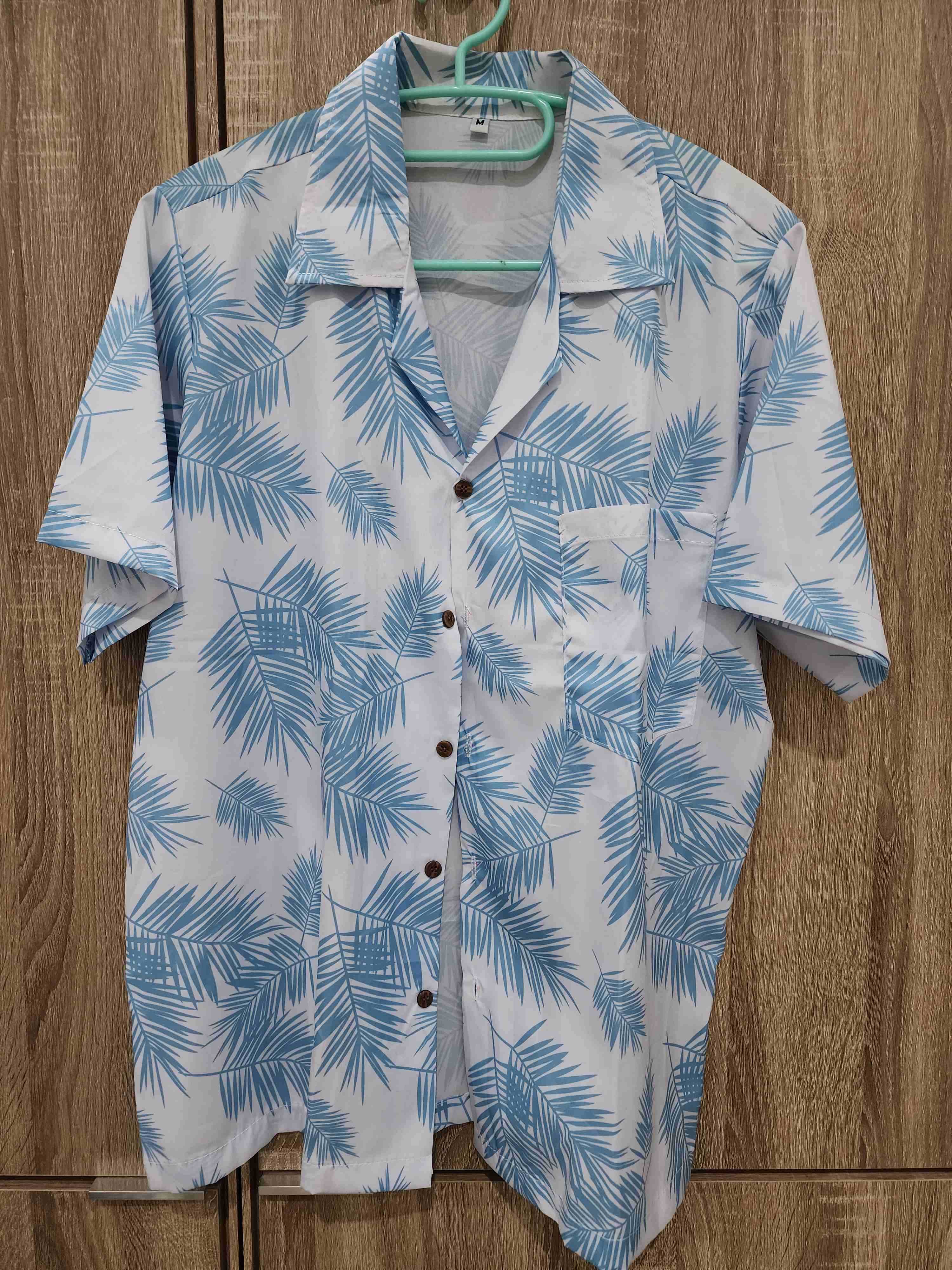 เสื้อ ฮาวาย เก่าเก็บเดิมๆ สวยหายาก ของใหม่ ขายตามสภาพ เบอร์ M L  ใส่สบายครับ พร้อมส่ง