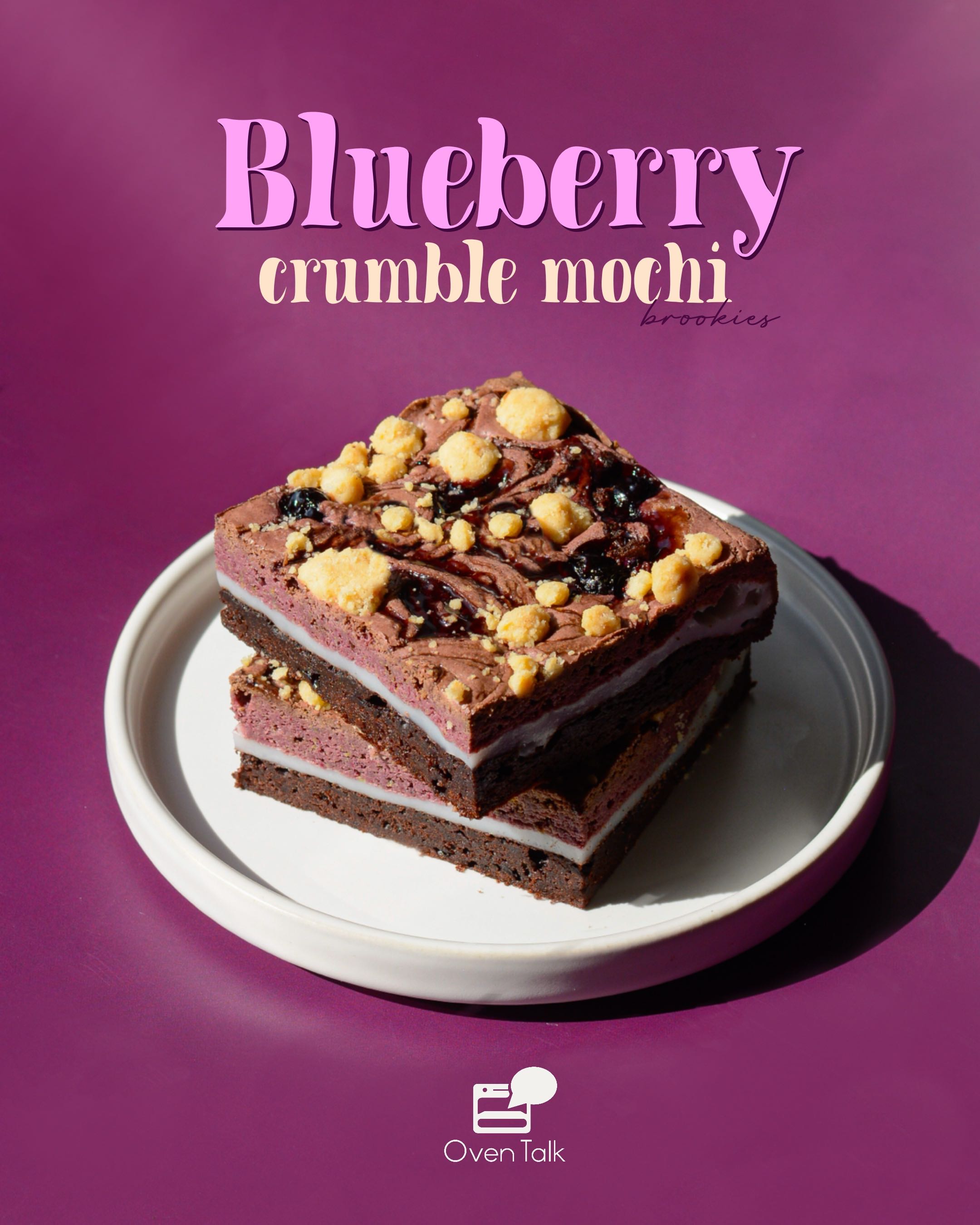 Blueberry crumble mochi