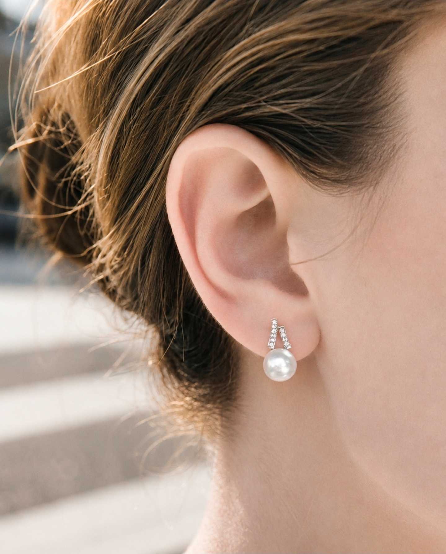 E13 The Modern Geo Pearl Earrings