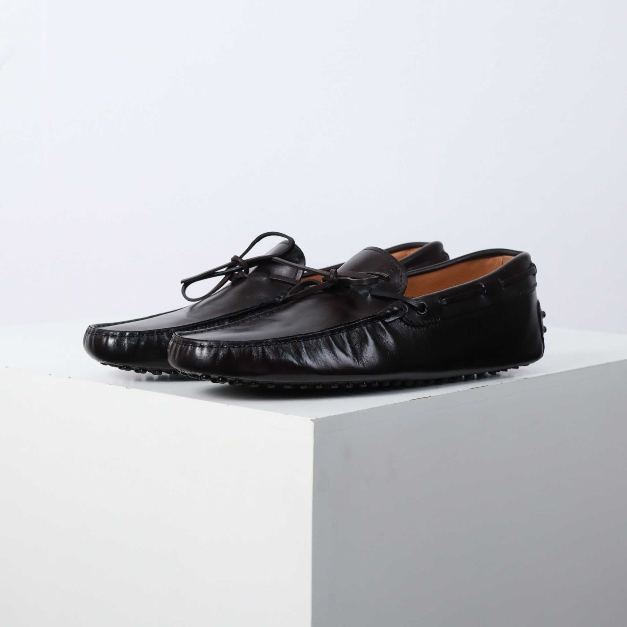 TOD'S  8 UK / 42 EU / 27.5 CM