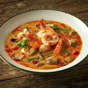 ต้มยำกุ้ง • 'Tom Yum Goong' or Spicy & Sour Shrimp and Mixed Thai Herb Soup