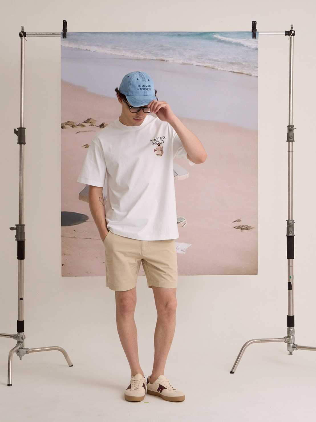 EVC AI IS WORKING - WHITE