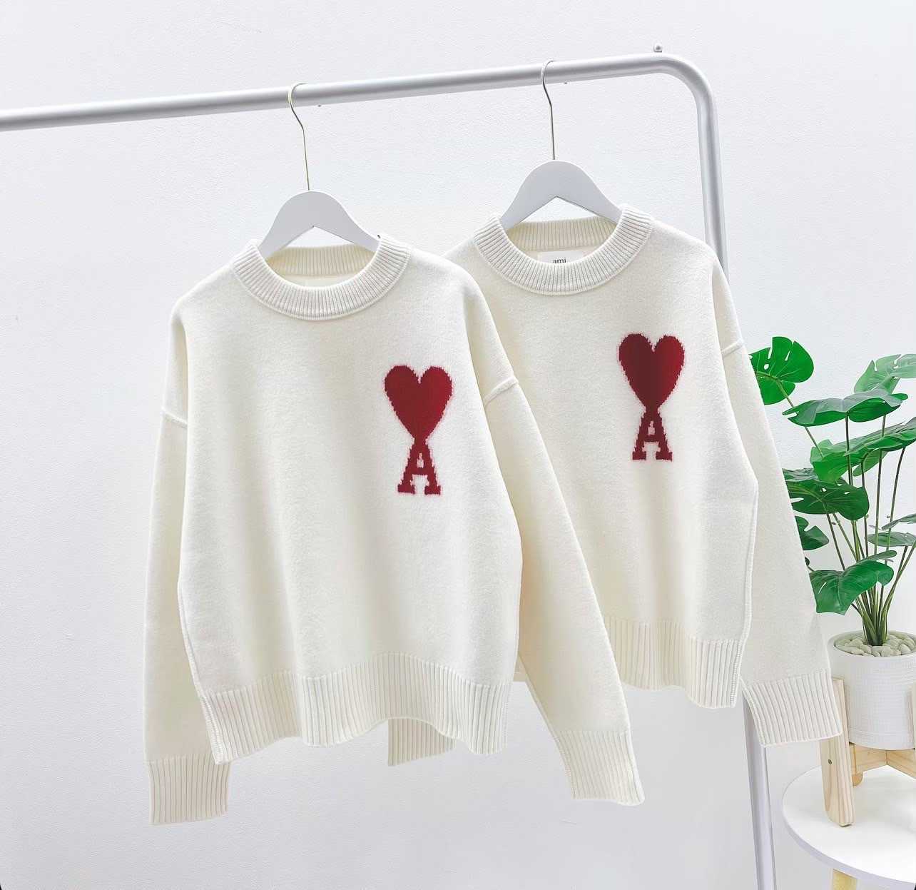 Ami  Paris Sweater (Off White)