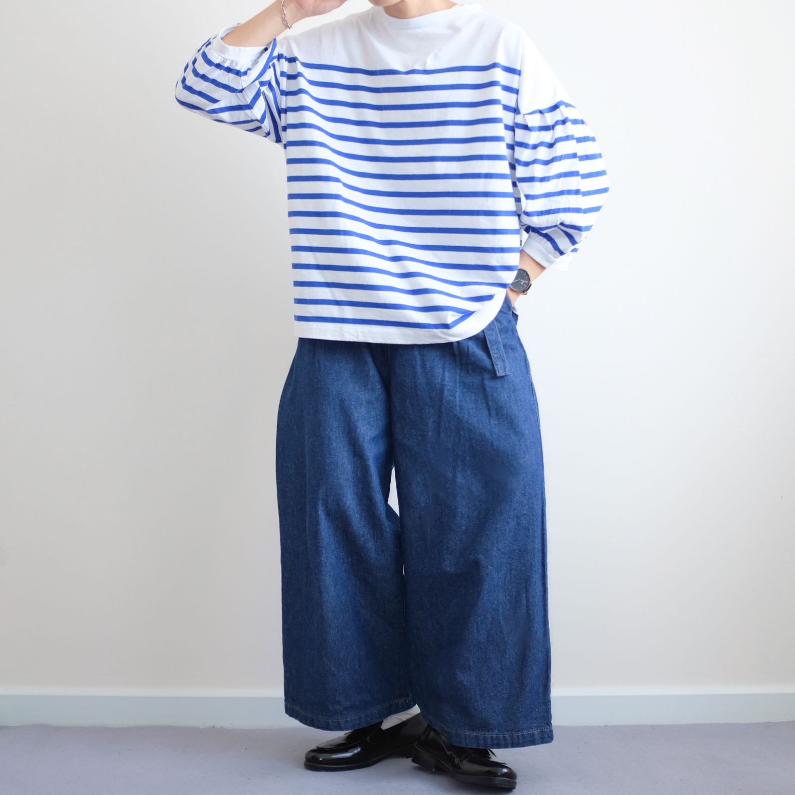 JAPANESE • Cropped High Waist Oversized Designed Wide Legs Jeans