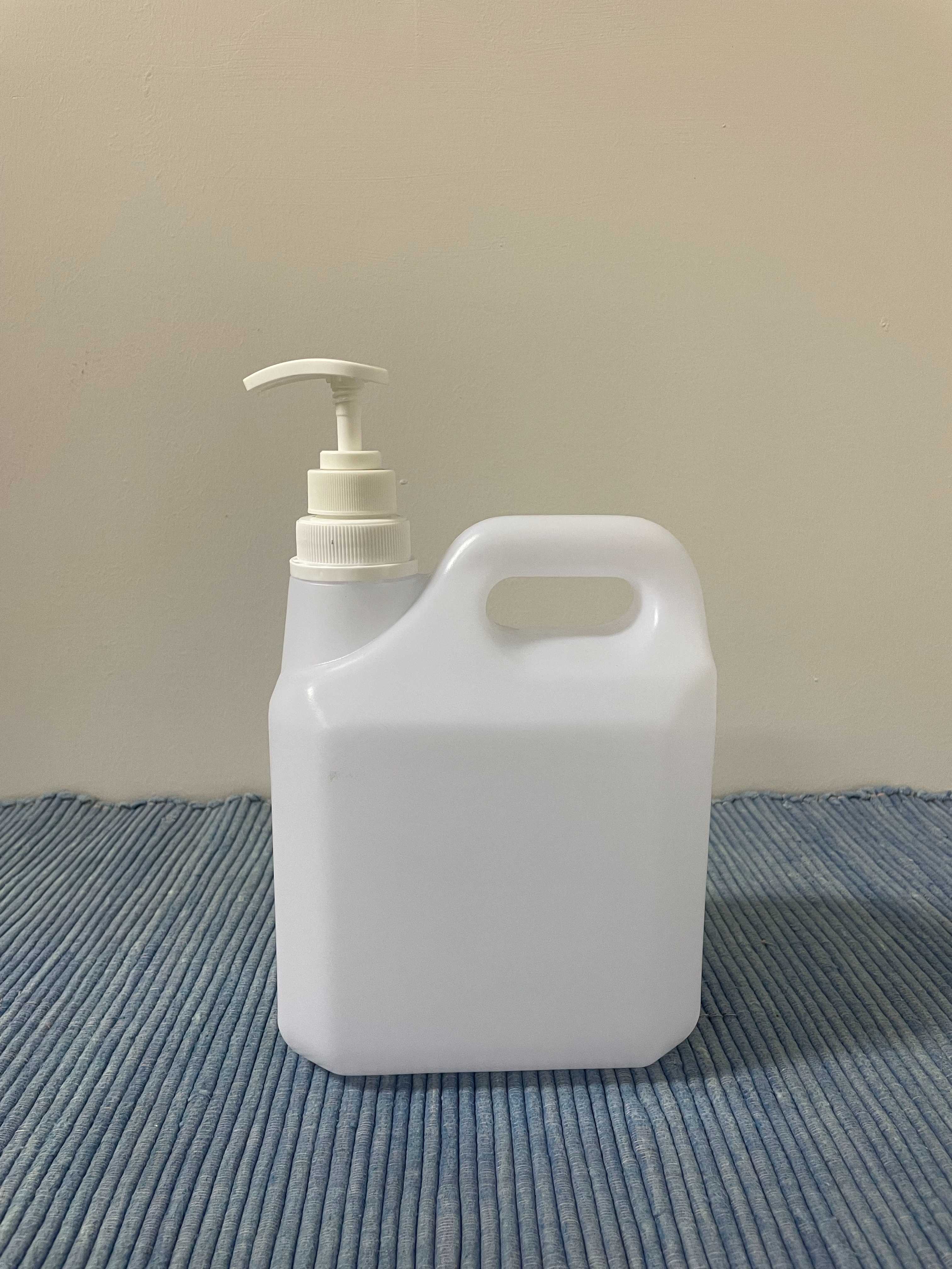 TPS-3L-YM-แกลลอน 3L ทรงมน ขนาดบรรจุ 3L  ใช้กับชุดข้อต่อ+ ฝาปั๊ม 2-33MM-05 ได้