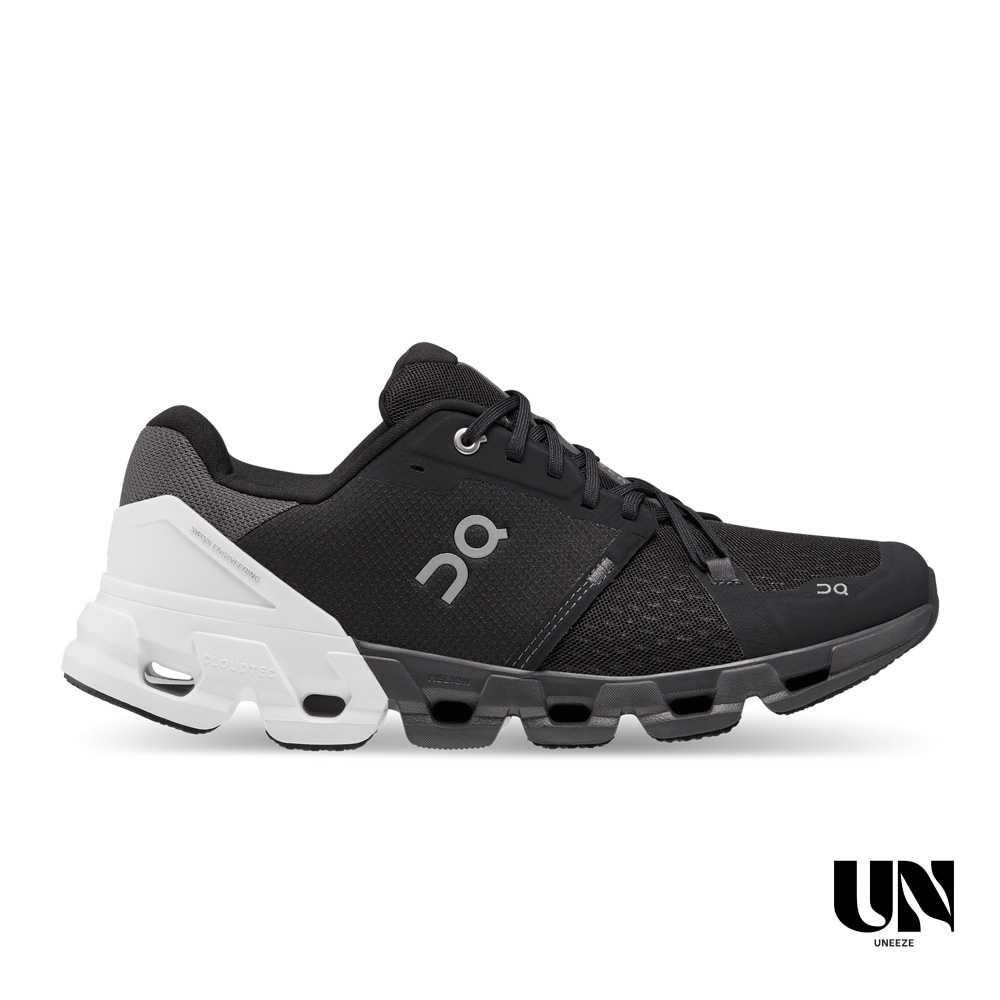 ON CLOUDFLYER 4 WIDE BLACK | WHITE [MEN]