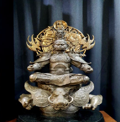 ผลงาน : THE MONKEY KING (เห้งเจีย)  ขนาด : หน้าตัก 10 นิ้ว