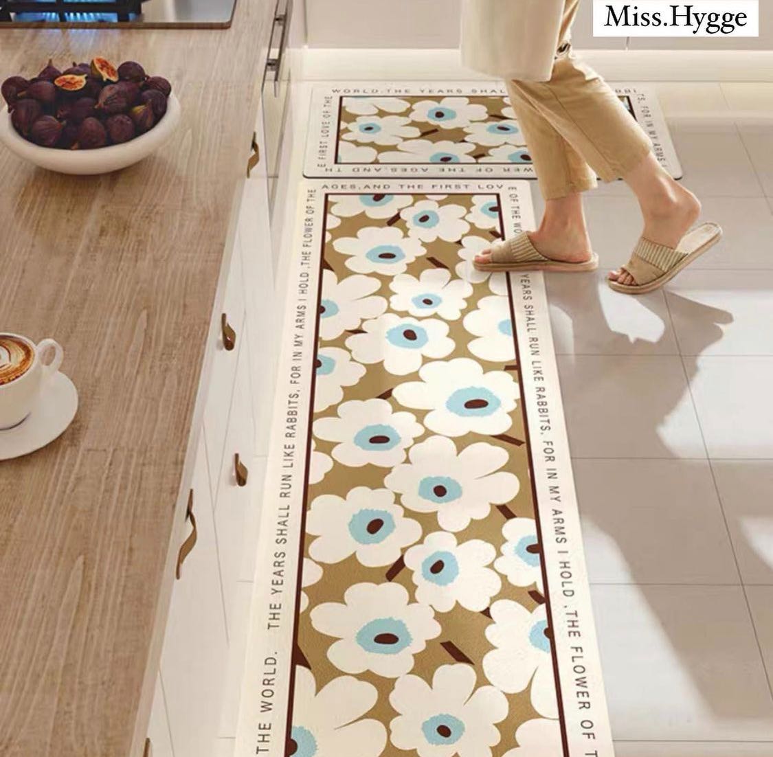 [preorder]พรมครัวmarimekko รุ่นpvc คิ้วมาก