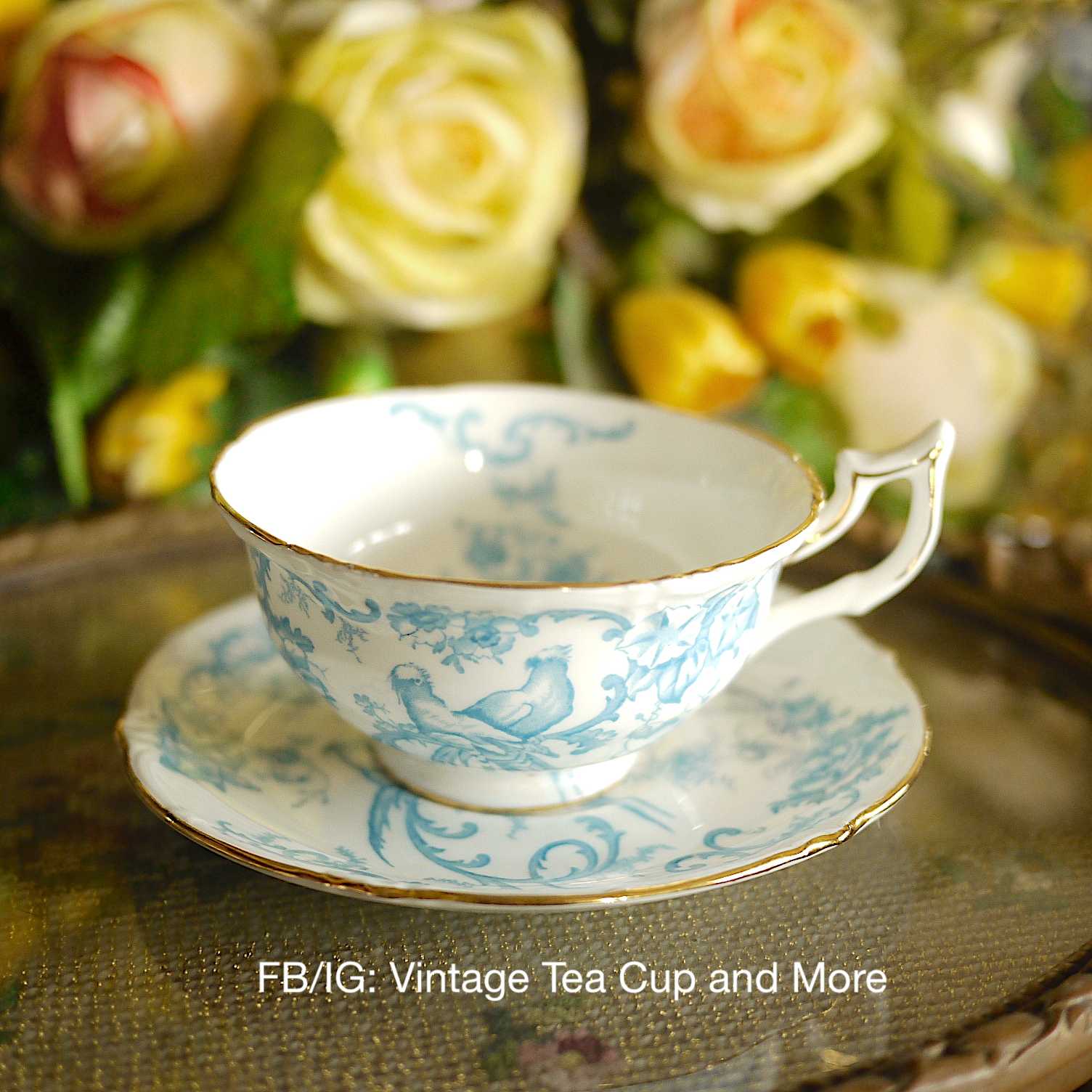 Royal Cauldon England Marlborough Duo