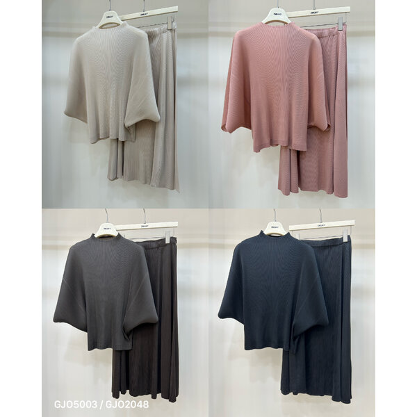 2MUAY รุ่น GJO5003 / GJO2048 เซ็ตพลีท BAT SLEEVE TOP WITH FLARE SKIRT PLEATED SET 4 สี FREE SIZE