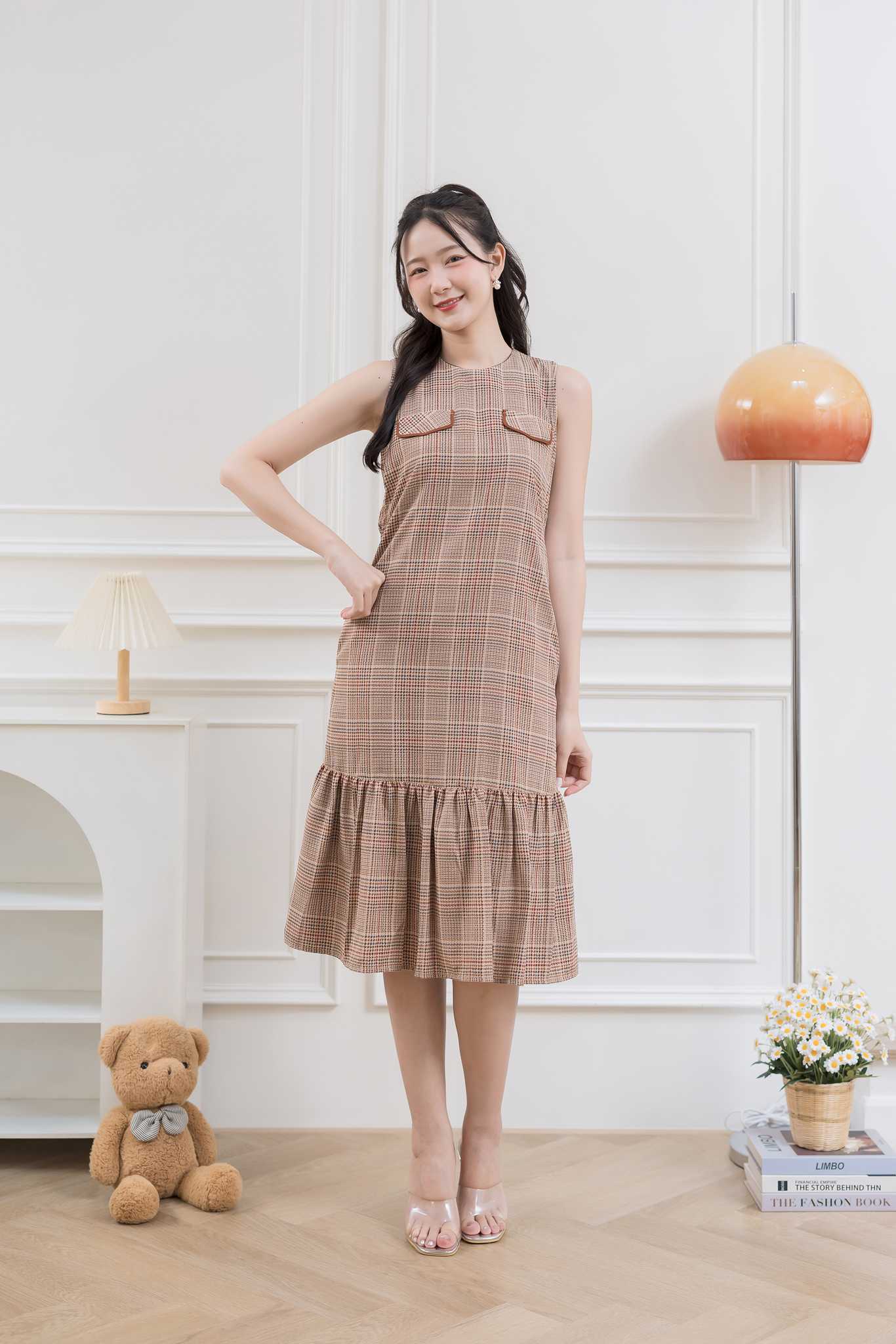 ชุดให้นม Brown scott pocket ruffle dress