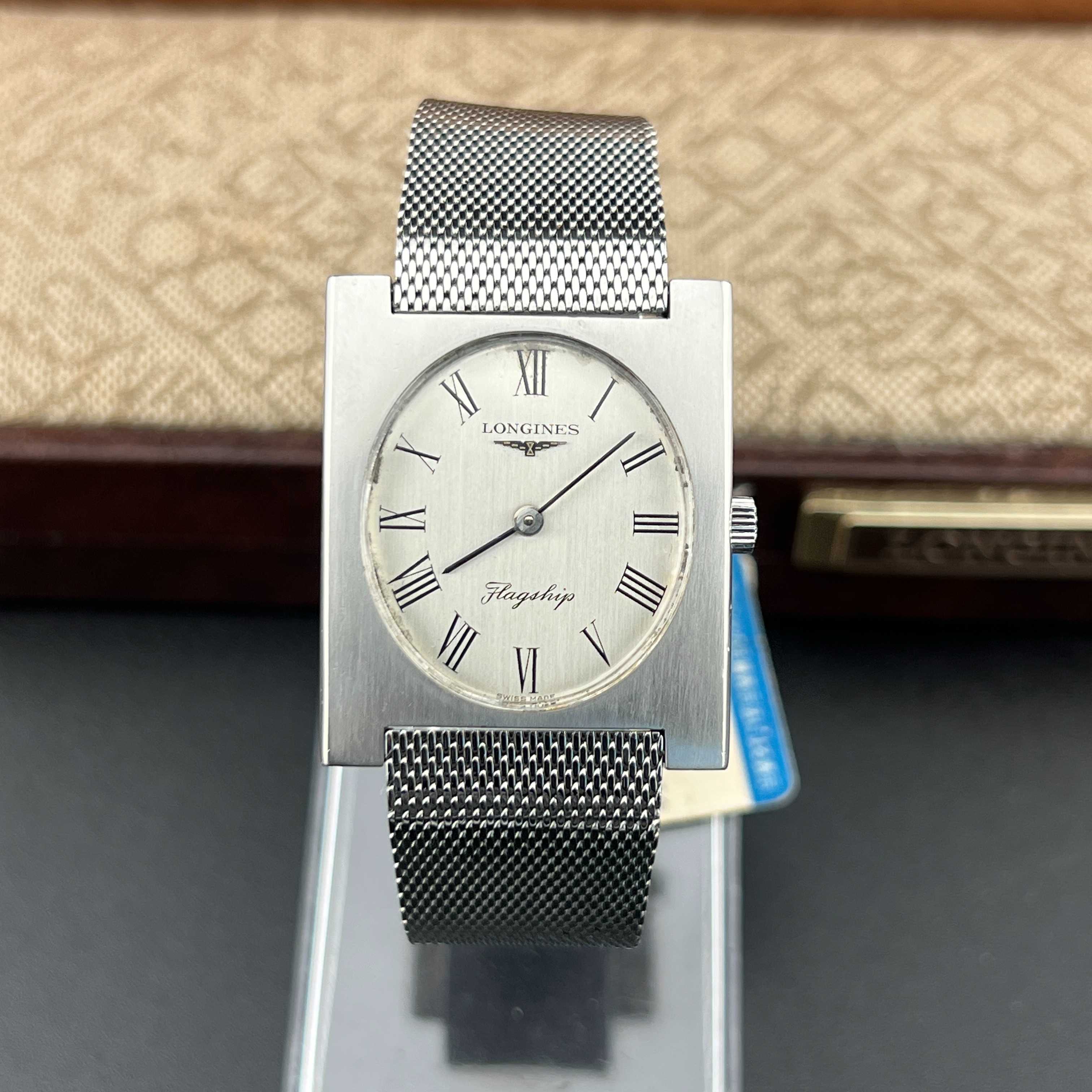 Vintage Longines Flagship Manual Winding 17Jewels Silver Dial Cal.847.3 Ref.8099-15 Swiss Made 1974