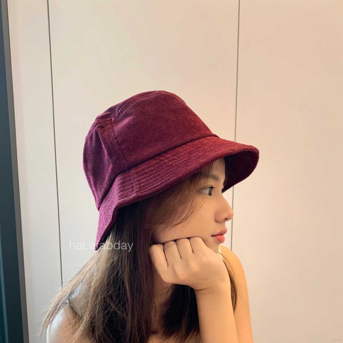 CORDUROY BUCKET HAT IN RED