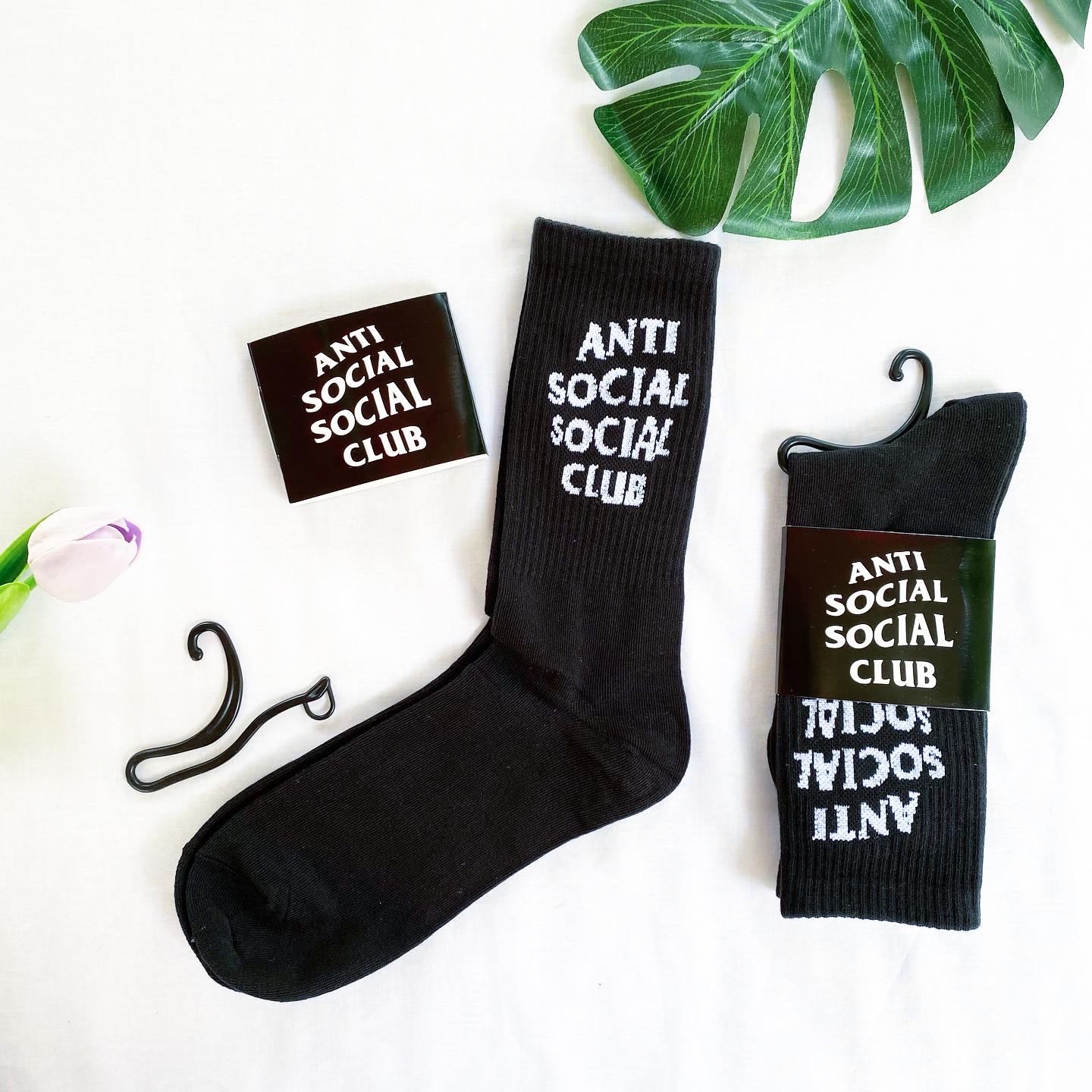 Antisocial club ถุงเท้าสตรีท ถุงเท้าข้อยาว พร้อมส่ง‼️