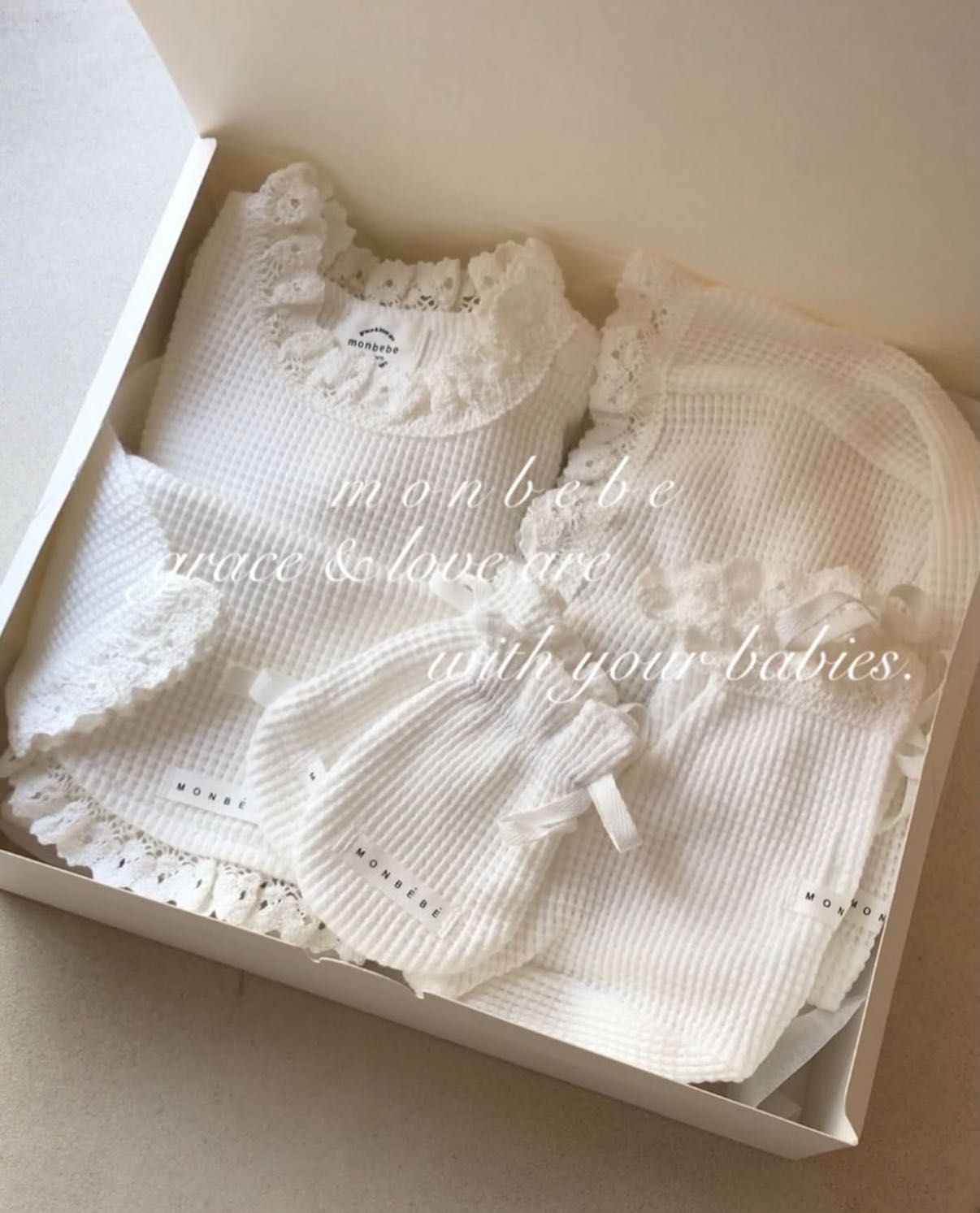 Monbebe Newborn Set (Value 3,900.-) (พร้อมส่ง)