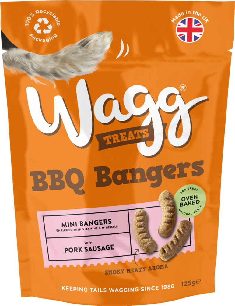 (พร้อมส่ง) Wagg - BBQ Bangers Dog Treats (125g)