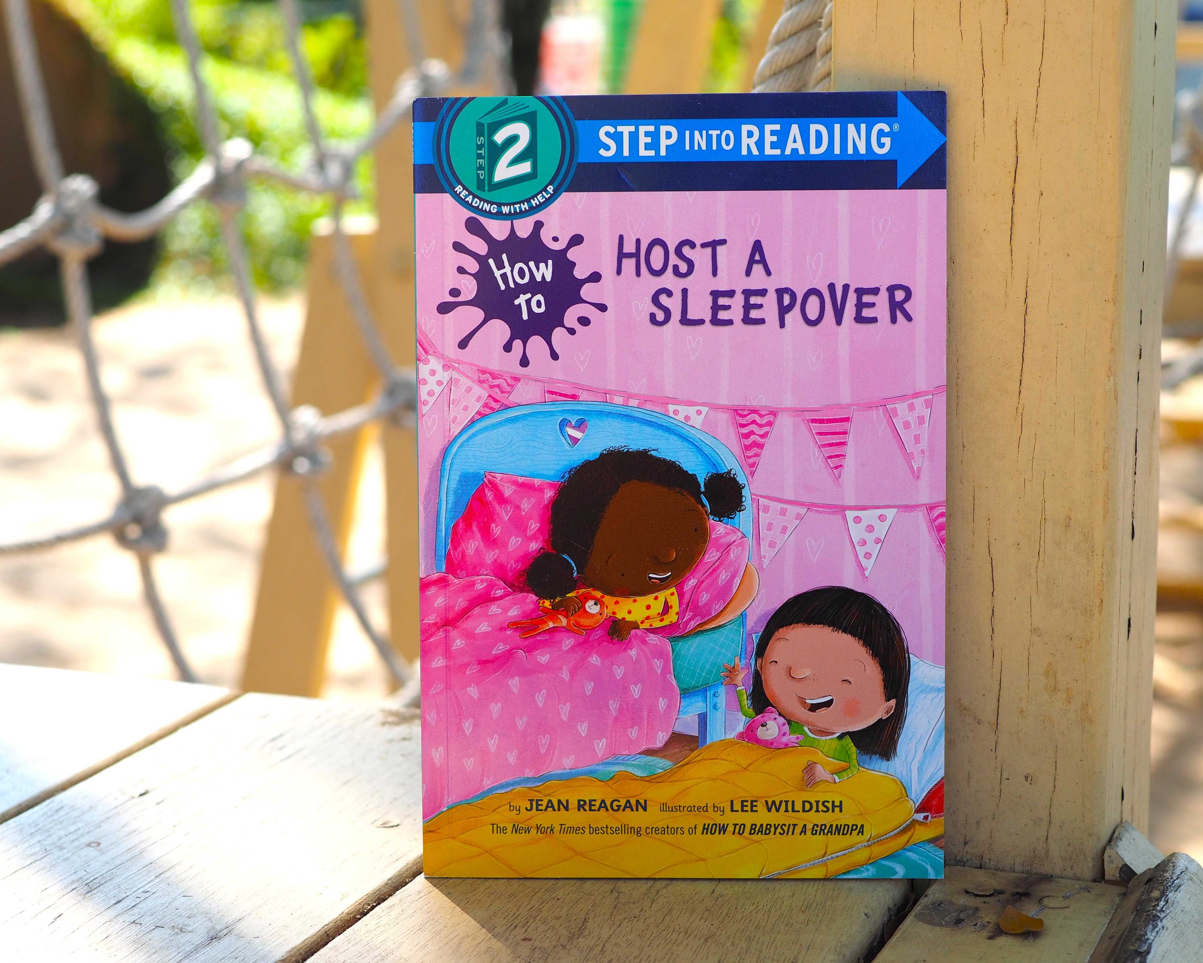 How to Host a Sleepover (used)