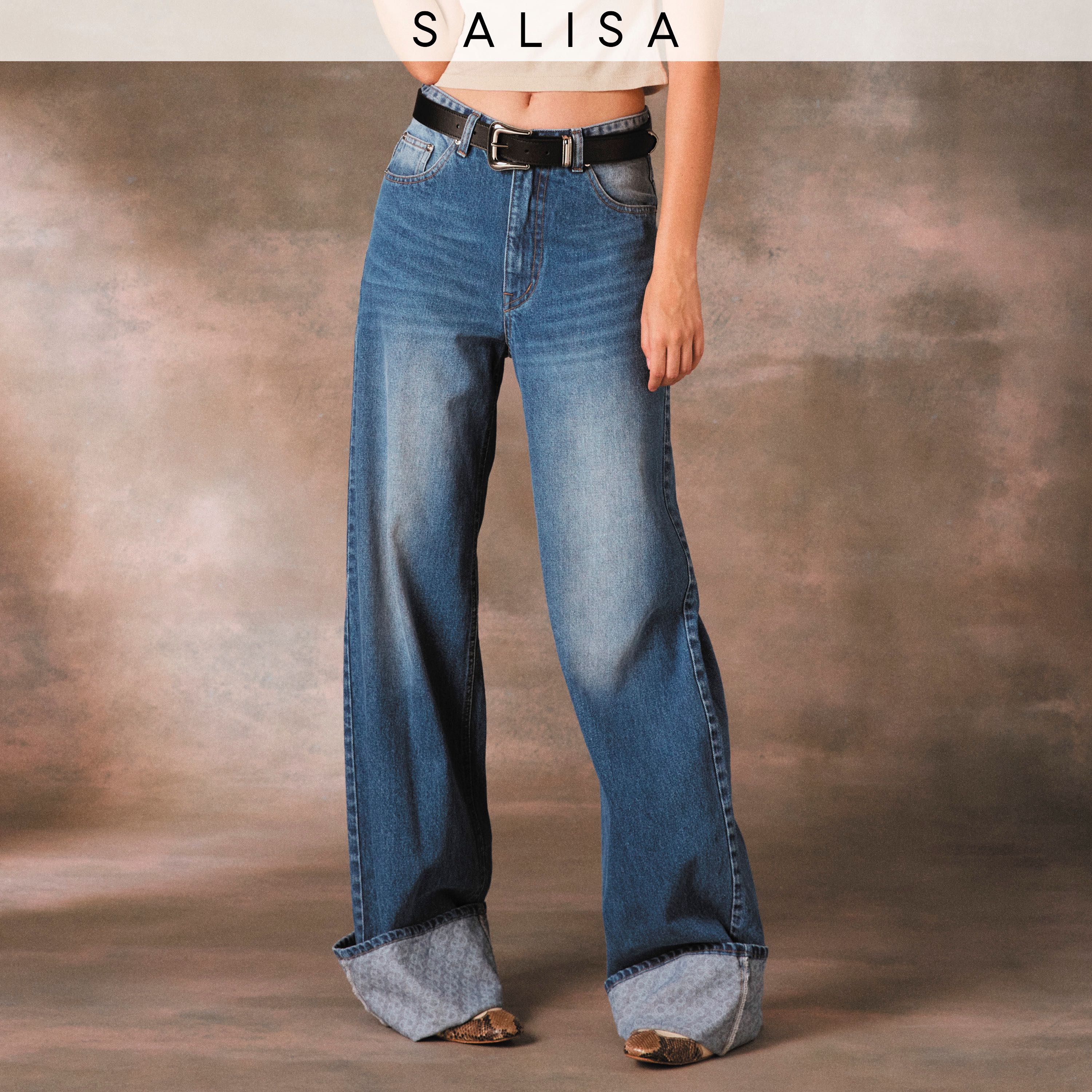 BAGGY JEANS Logo Folded ปล่อยหรือพับชายก็ได้ กางเกงยีนส์