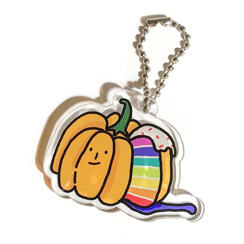 keyring1 - pumpkin cake