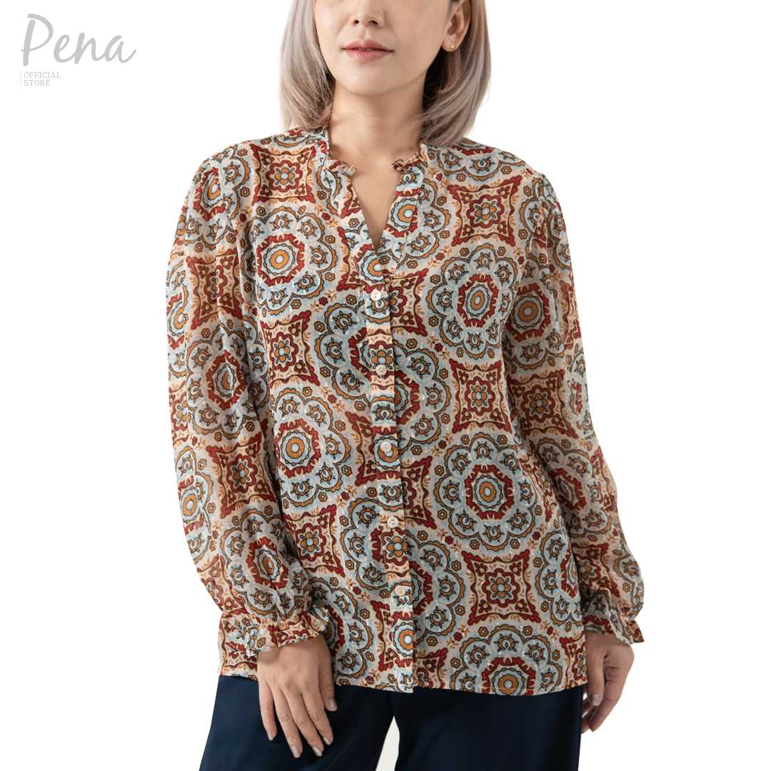 Pena house เสื้อเบลาส์ คอวีแขนยาว  POSL062401