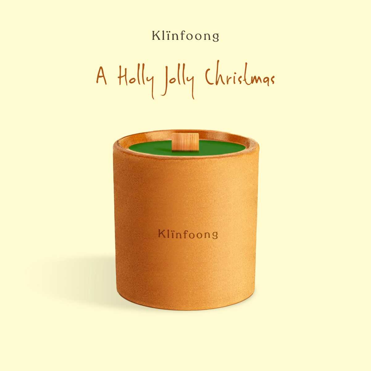 A Holly Jolly Christmas Candle (225G)