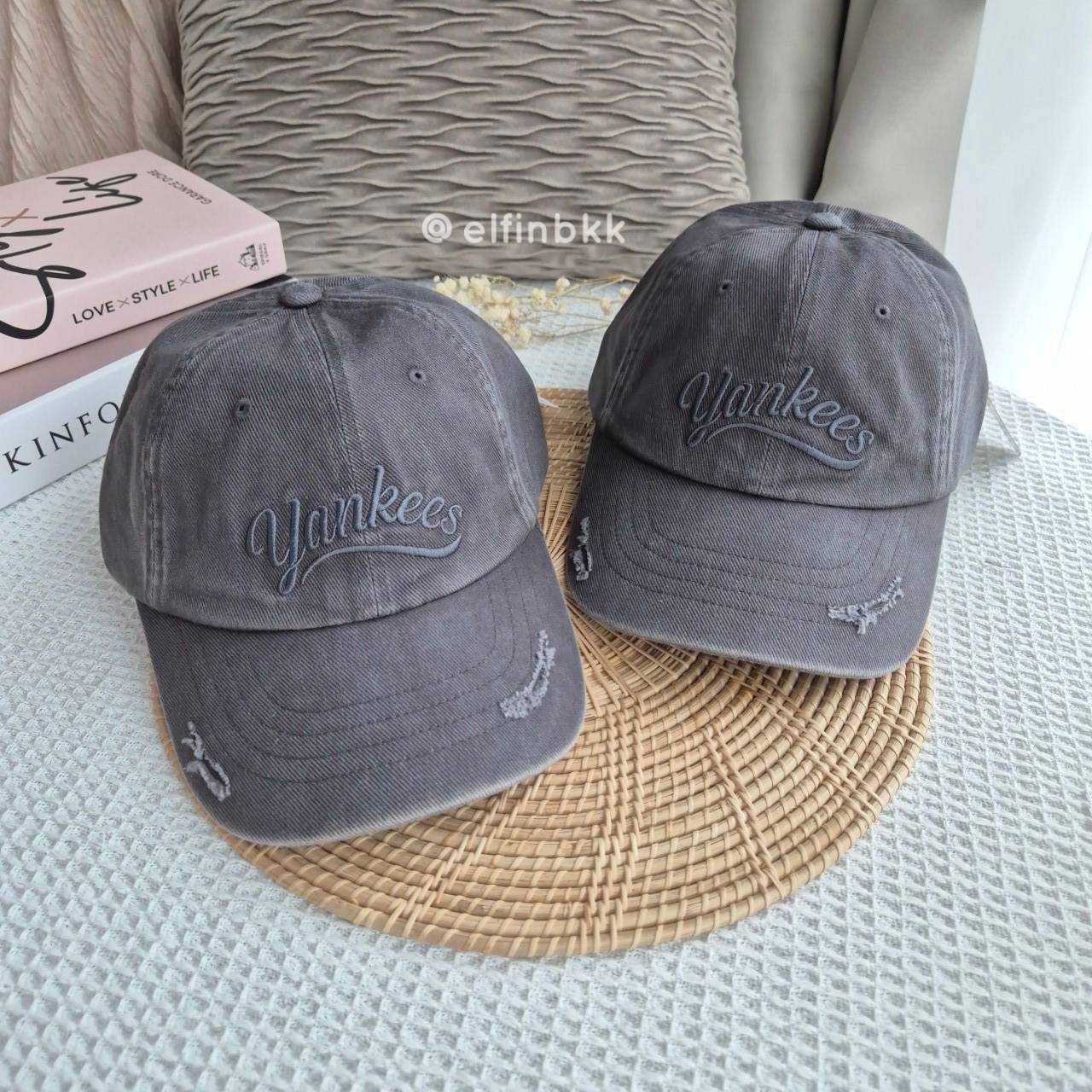 💥รุ่นใหม่💥 MLB Vintage Culsive Ball Cap Charcoal Grey  หมวกแก๊ปสไตล์วินเทจ สีเทาเข้ม ปัก Yankees