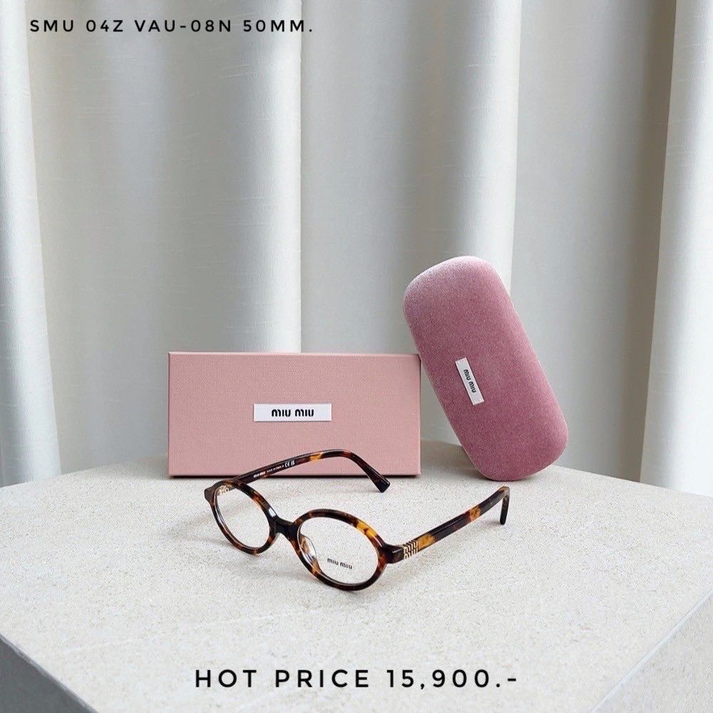 Miumiu sunglasses/ 01X