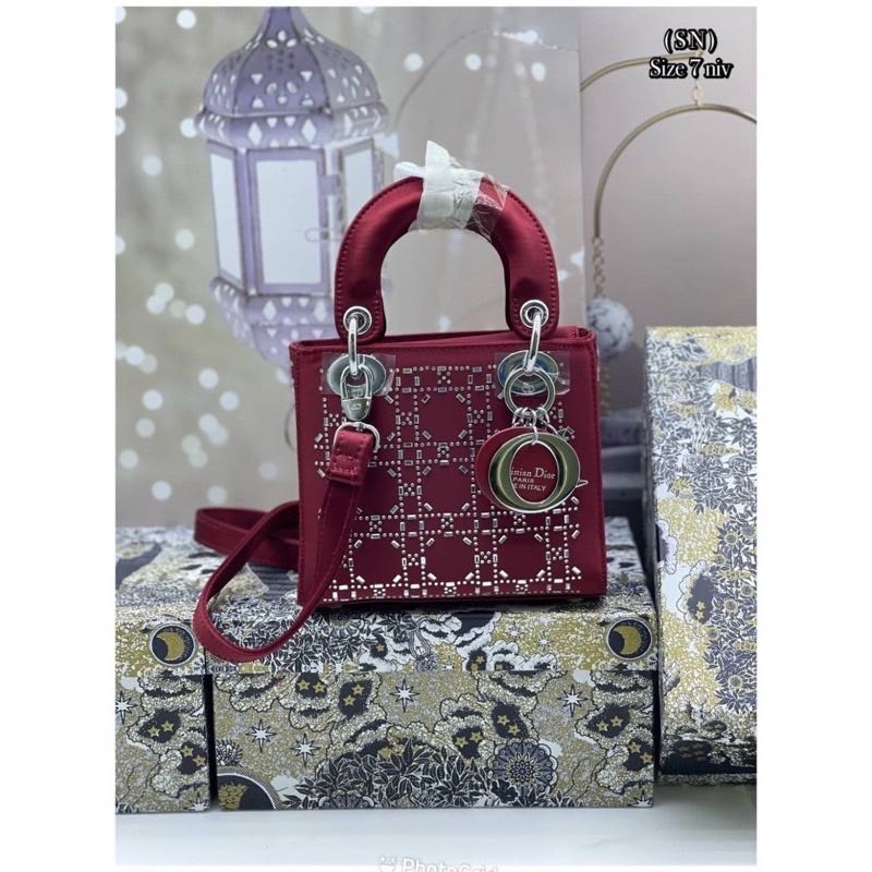 กระเป๋า dior 