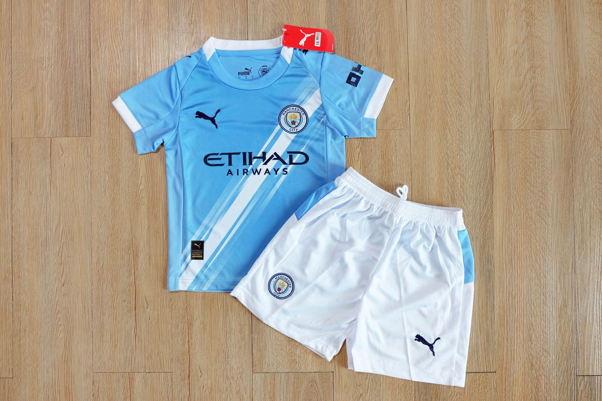 ชุดฟุตบอลเด็กเเมนซิ เหย้า สีฟ้า Fans Edition เกรดเเฟนบอล 2026