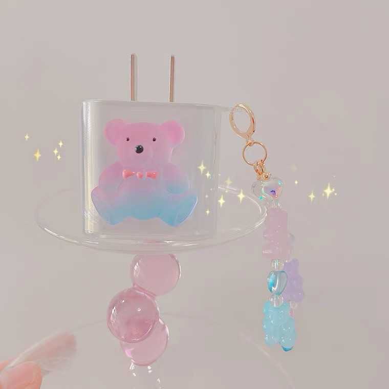 ชุดถนอมสายชาร์จ 20W : Rainbow crystal bear หมีรุ้ง+พวงกุญแจหมีเจลลี่ (สินค้าจริงรูปท้ายๆ)