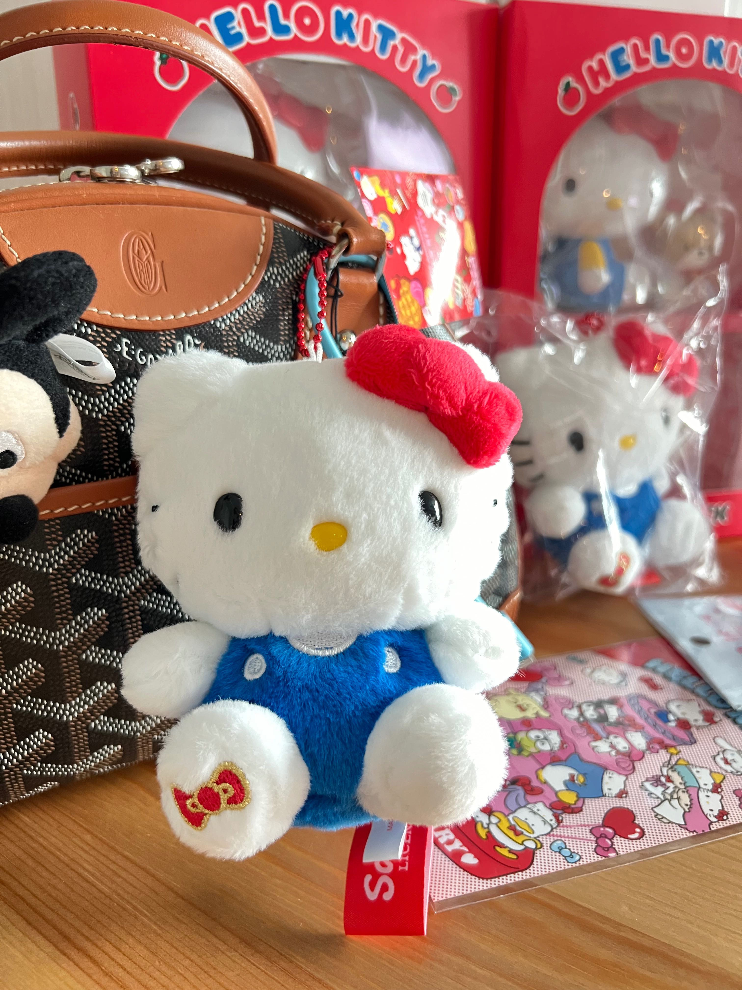 Hello Kitty Keychain พวงกุญแจน่ารัก