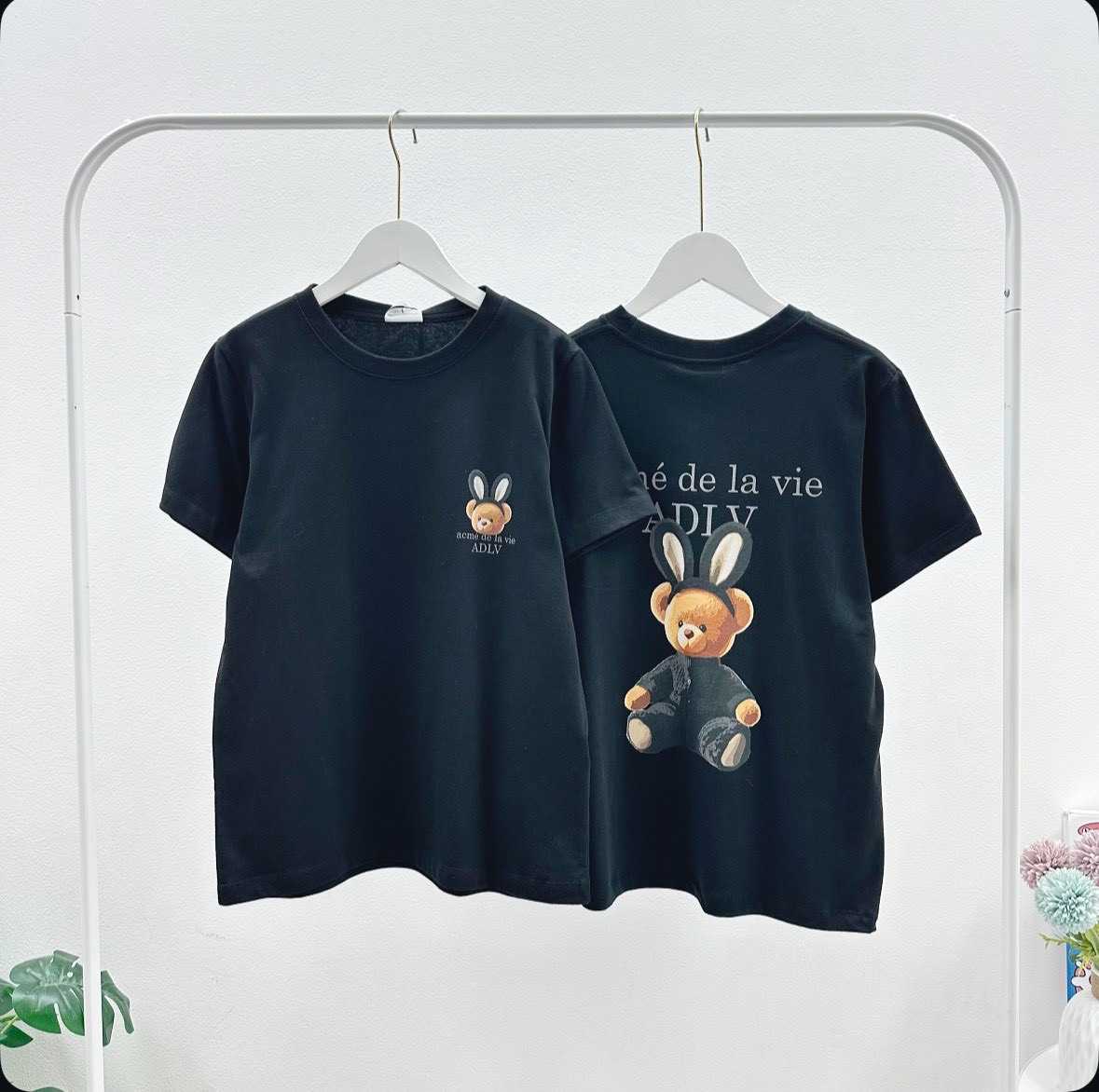 พร้อมส่ง  ADLV Women' Rabbit Bear T-Shirt ( Black )