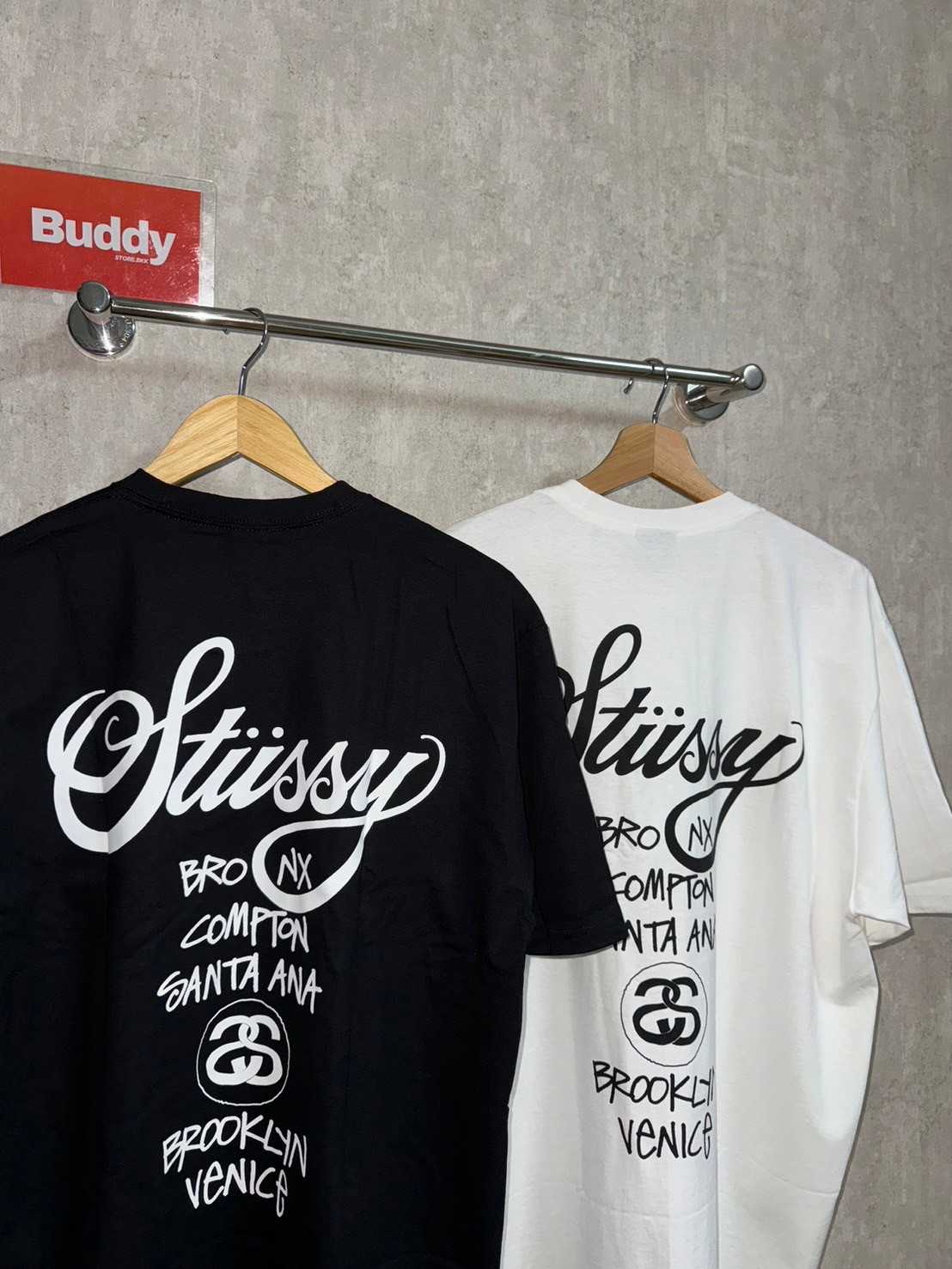 Stussy X Dover Street Market Men's World Tour T-Shirt (Black/White)
