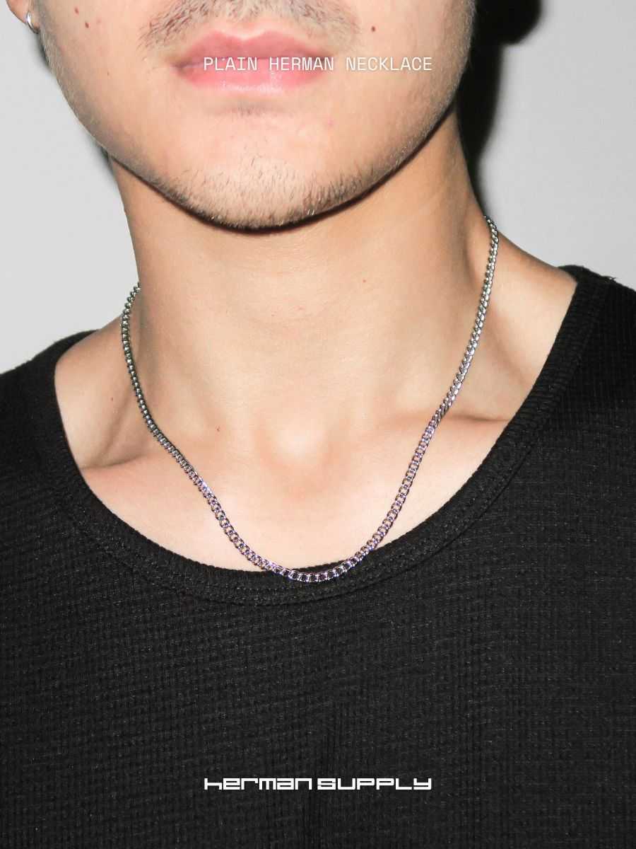 PLAIN HERMAN Necklace