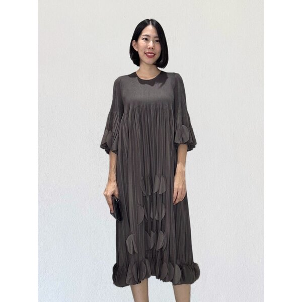2MUAY รุ่น GJO9015 เดรสพลีทคุณภาพ FLARE SLEEVE PLEATED DRESS 8 สี FREE SIZE