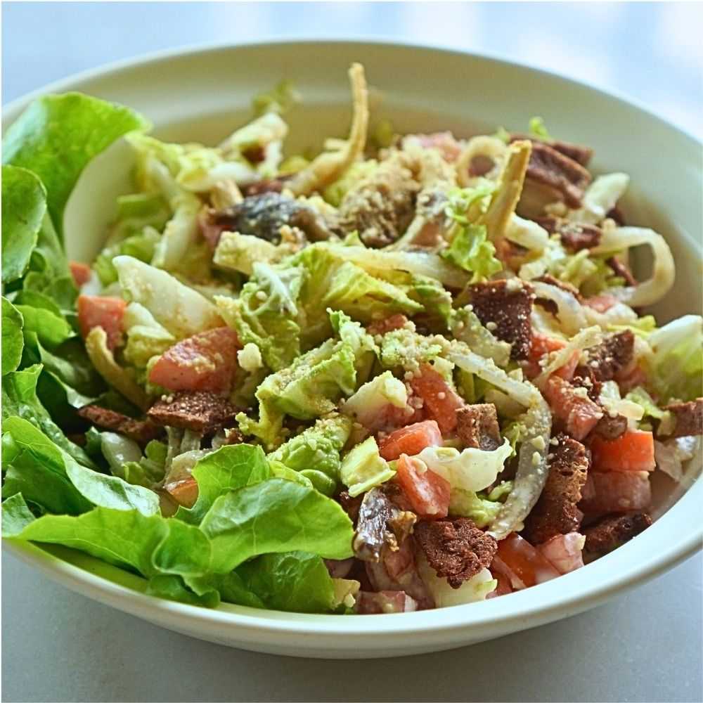 Caesar Salad ซีซาร์สลัด
