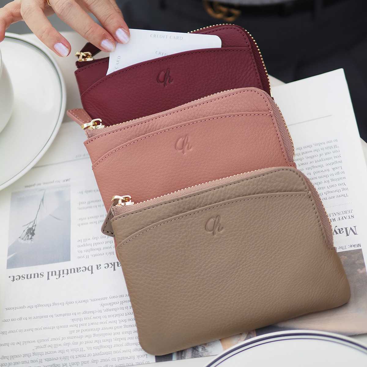 LoLa กระเป๋าสตางค์เอนกประสงค์ ใบสั้นดีเทลจัดเต็ม ช่องเเบ่งเยอะ ใช้งานครบจบในใบเดียว