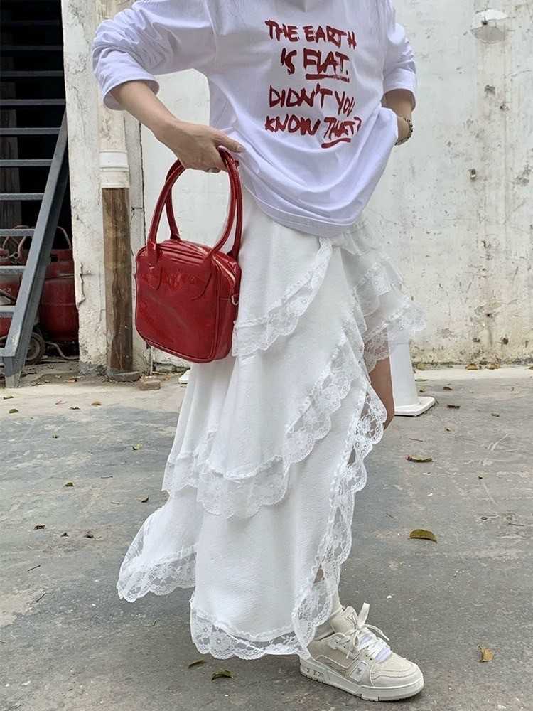 ( SALE ) WHITE LACE OBLIQUE LAYER SKIRT 