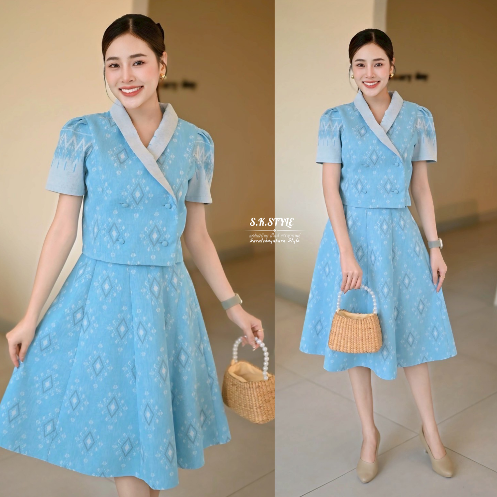 ชุดผ้าไทย Set เสื้อคอปกกล้วย กระโปรงบาน 8 ชิ้น งานผ้าดักแด้ทอลาย สวย อยู่ทรง ใส่ได้ทุกโอกาส