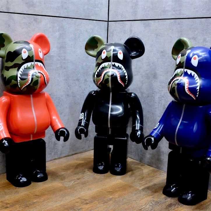 BE@RBRICK 1000% BAPE 1st Camo Shark [New : Black & Red I Displayed : Blue]