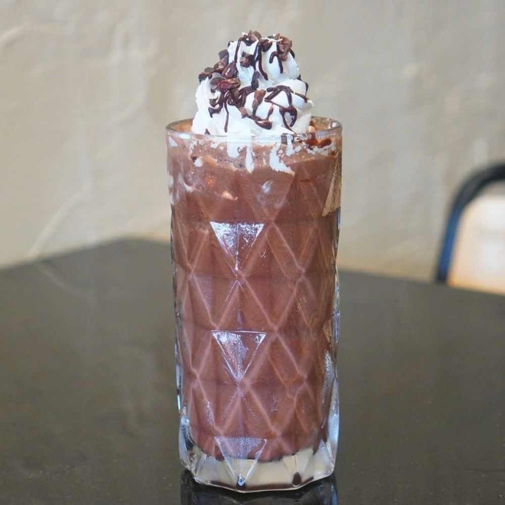 Dark Cacao Frappe (ดาร์ด คาเคา เฟปเป้)