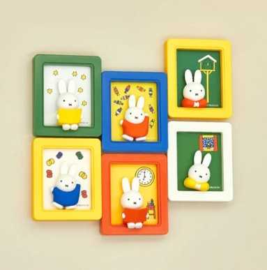 DOUBLE C. MIFF PHONE STAND MF-116