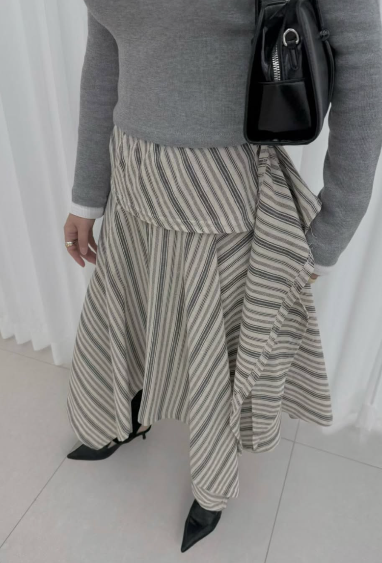 LION BANDING SKIRTS (พร้อมส่ง | PRE ORDER)