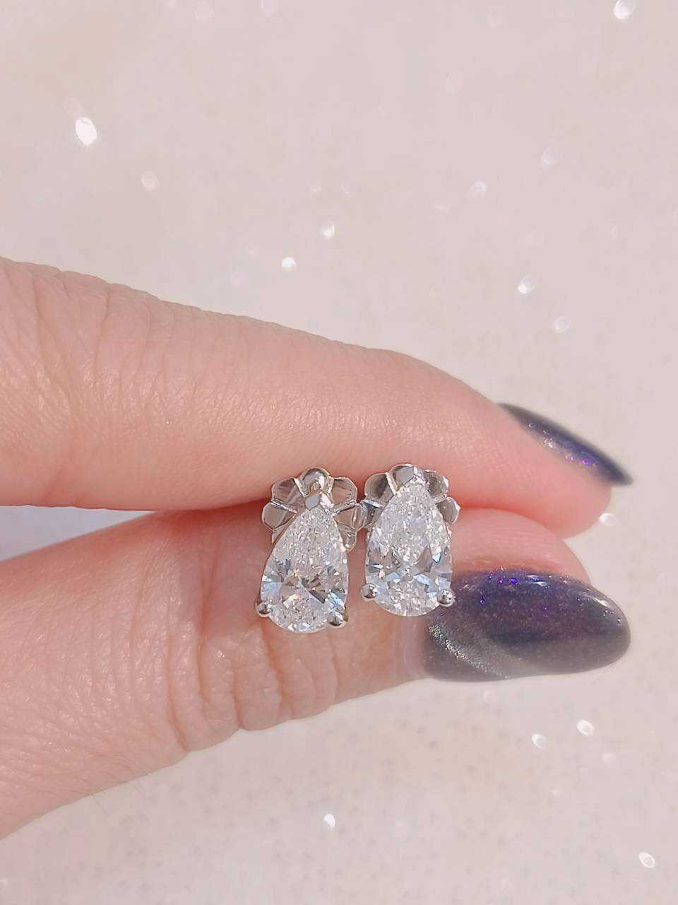 ต่างหูหยดน้ำ 1.0ct/1.01ct น้ำ100 (18k)