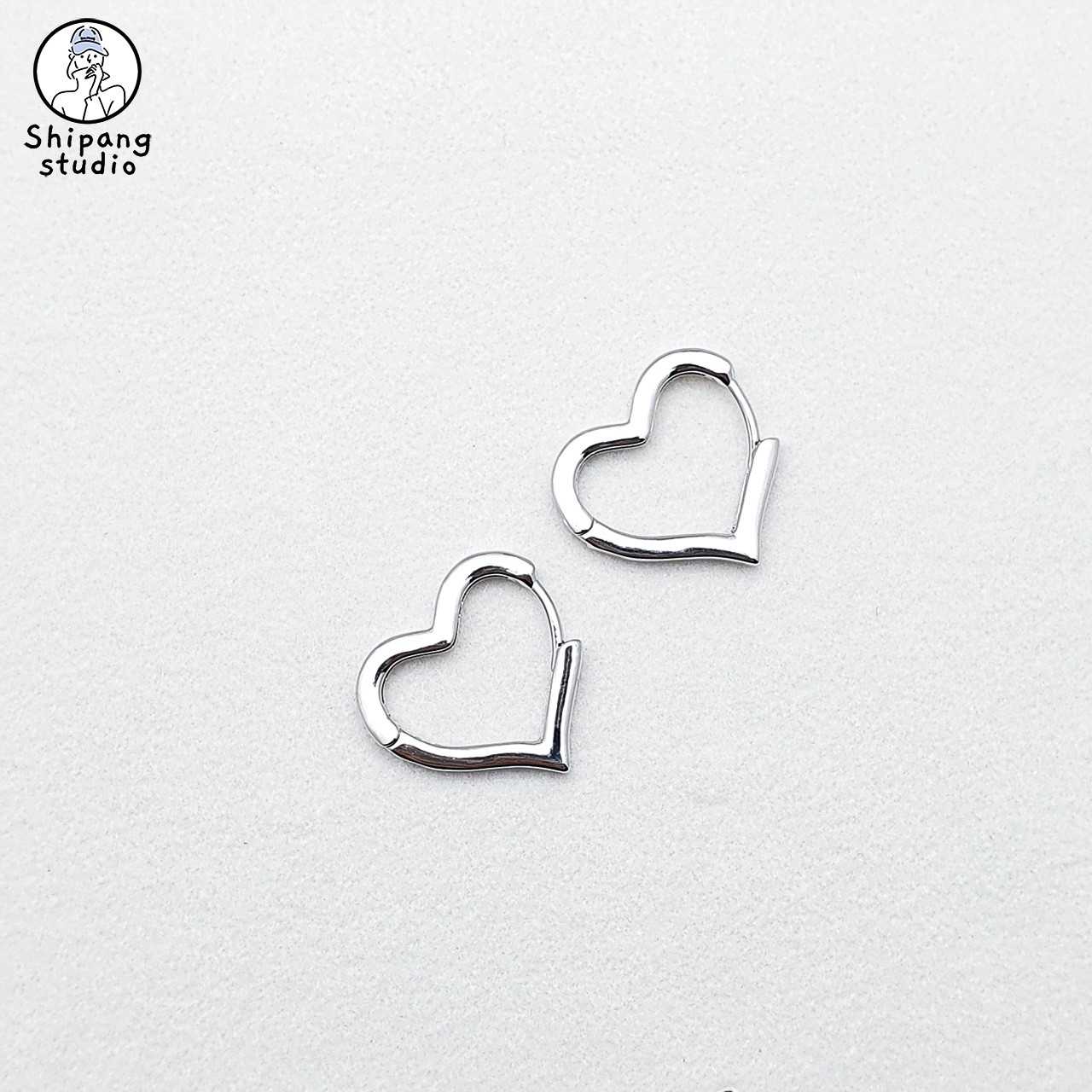 ต่างหูเกาหลี ต่างหูแฟชั่น ต่างหูก้านเงินแท้ S925 Silver heart