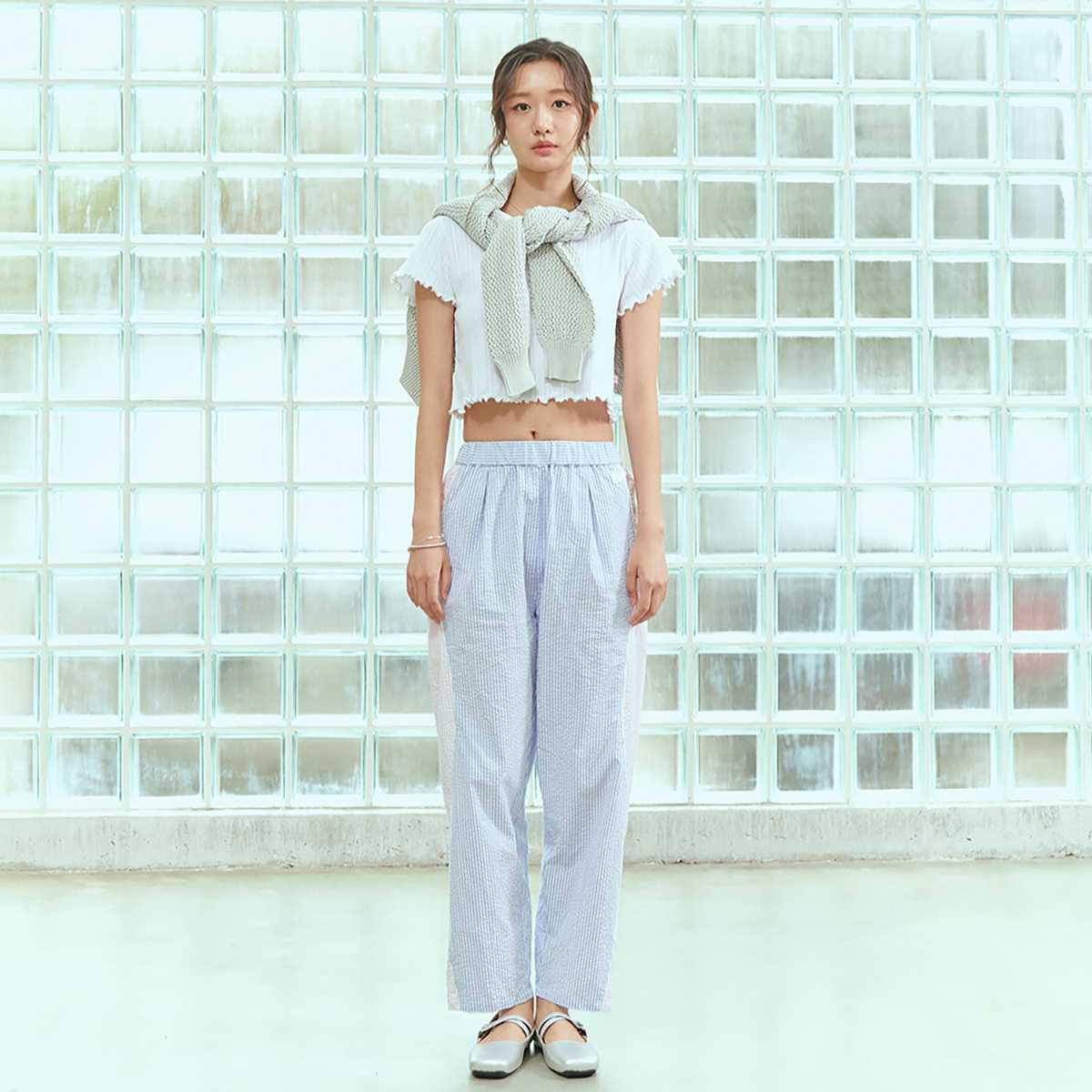 (BASIC PIECES) PEAR - ruffle short sleeves tshirt
