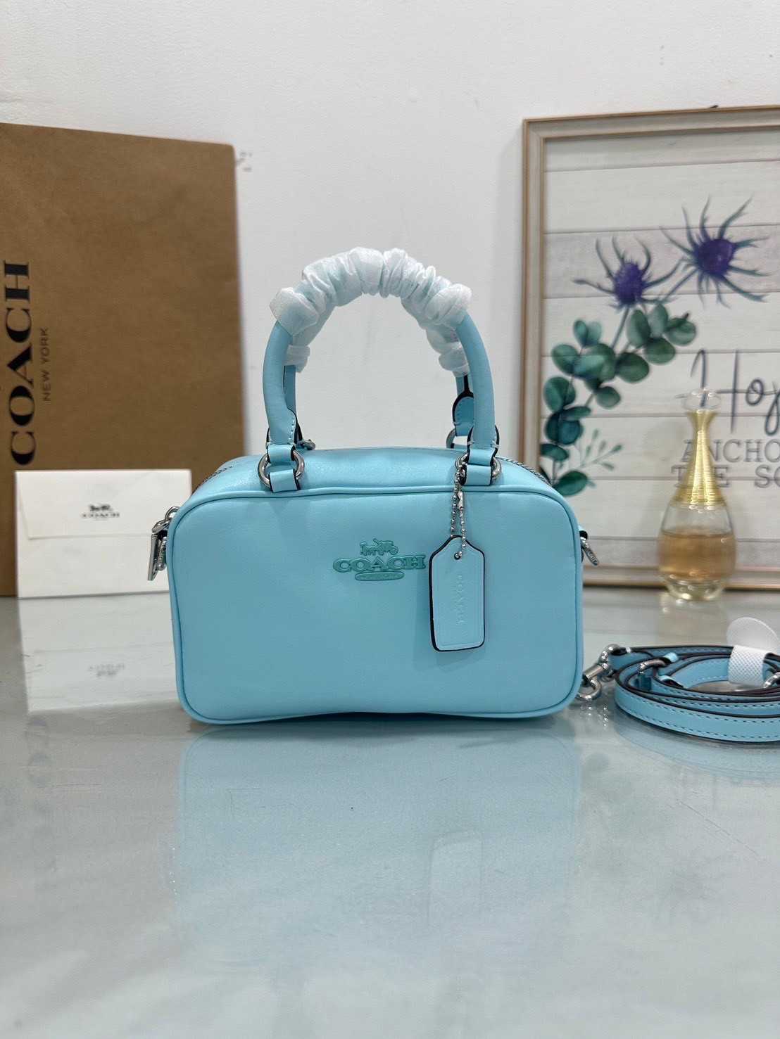 กระเป๋าสะพาย Coach Mini Dempsey Carryall With CT776  Patch 
